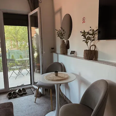 Djulbasca, Cozy Tiny House Free Parking, Near Old Town Holiday home