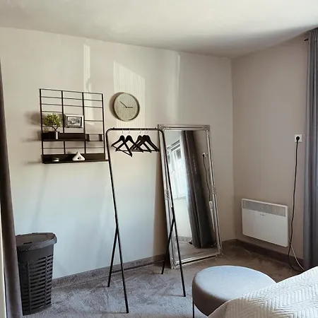 Djulbasca, Cozy Tiny House Free Parking, Near Old Town Sarajevo